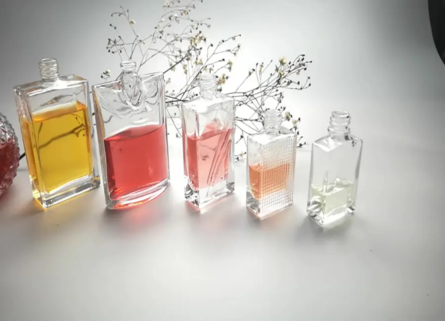 معرض ويست ووك للعود والعطور A luxurious display of oud and perfumes at the West Walk Oud and Perfumes Exhibition,